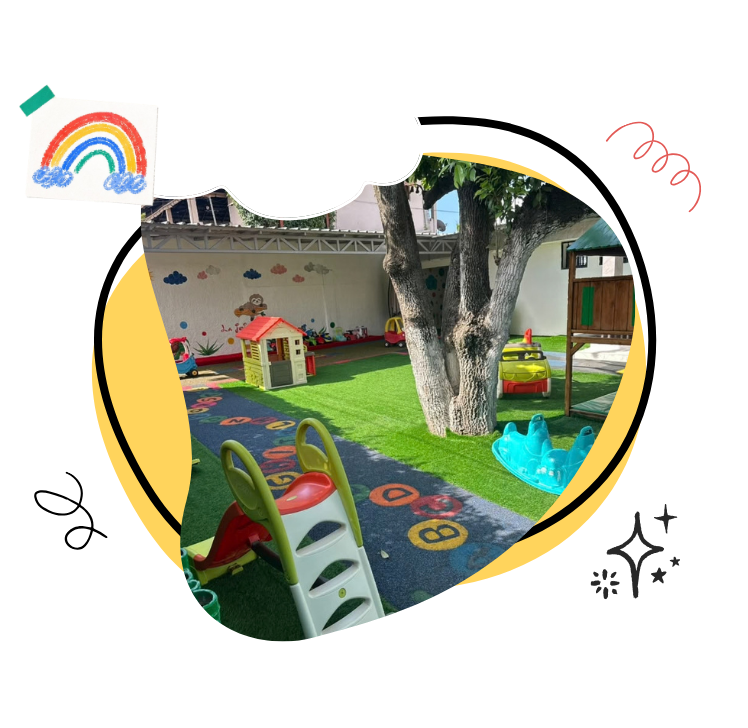 jardin d'éveil crèque garderie Lomé - jeux en plein air pour les enfants
